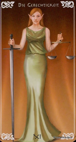 Bayless tarot by Katharina Jarosz, Laura Bayless