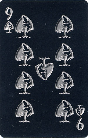 MidNight Tarot – The Namoo tarot