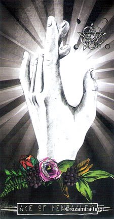 Lumina Tarot